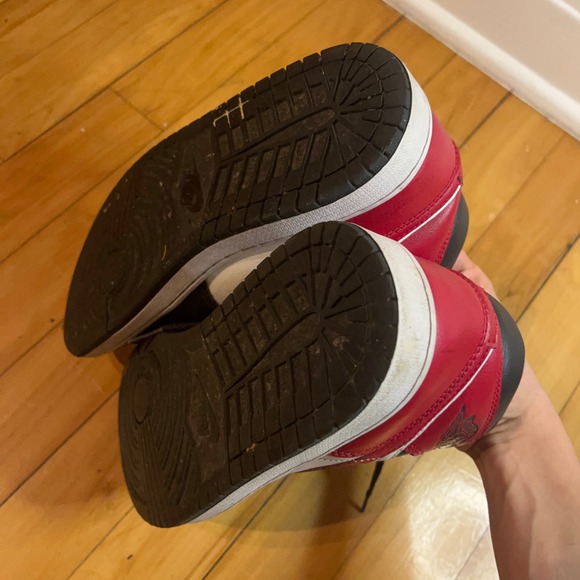 Air Jordan 1 Mid  Black Toe Nike Shoes BQ6472-160 Women US 7.5 - Picture 6 of 10